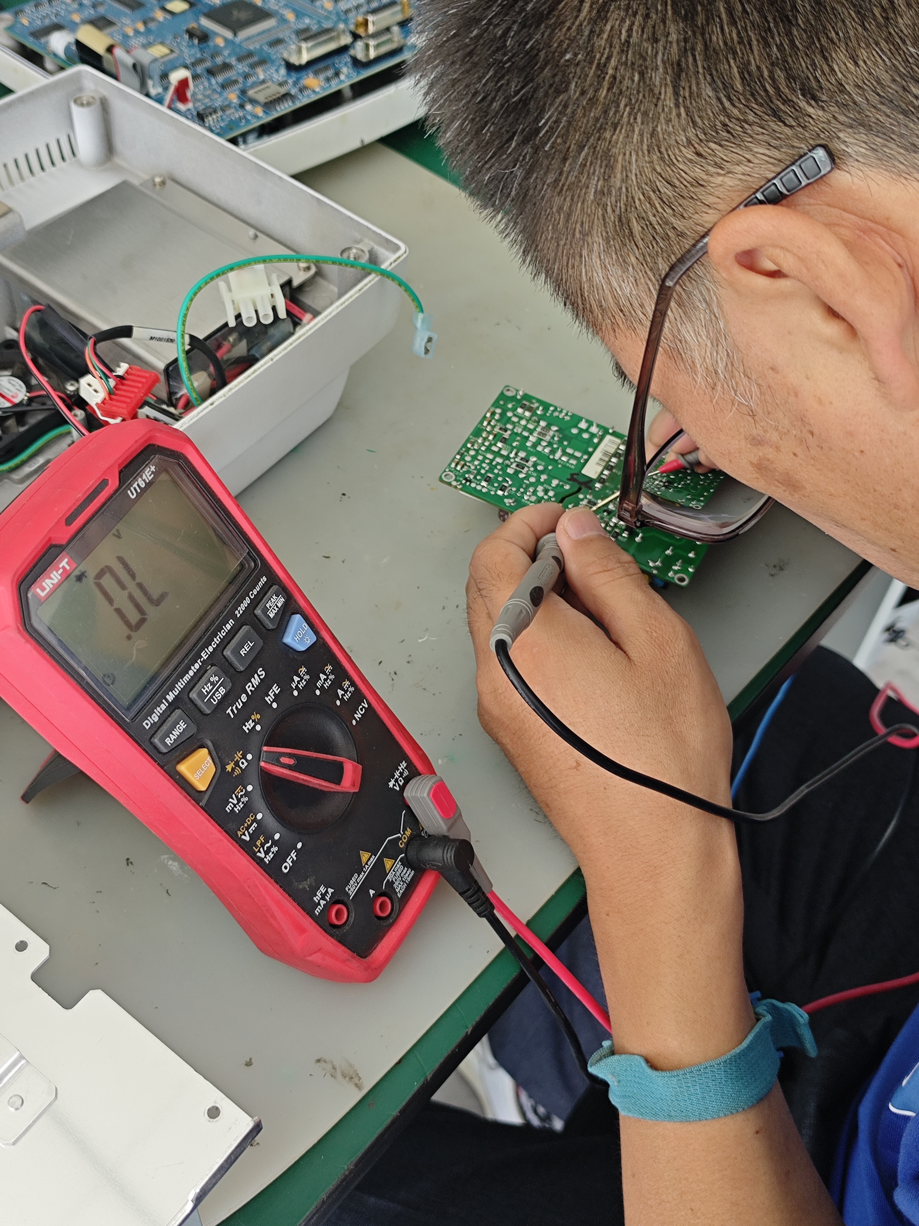 GE麻醉机主机不开机维修